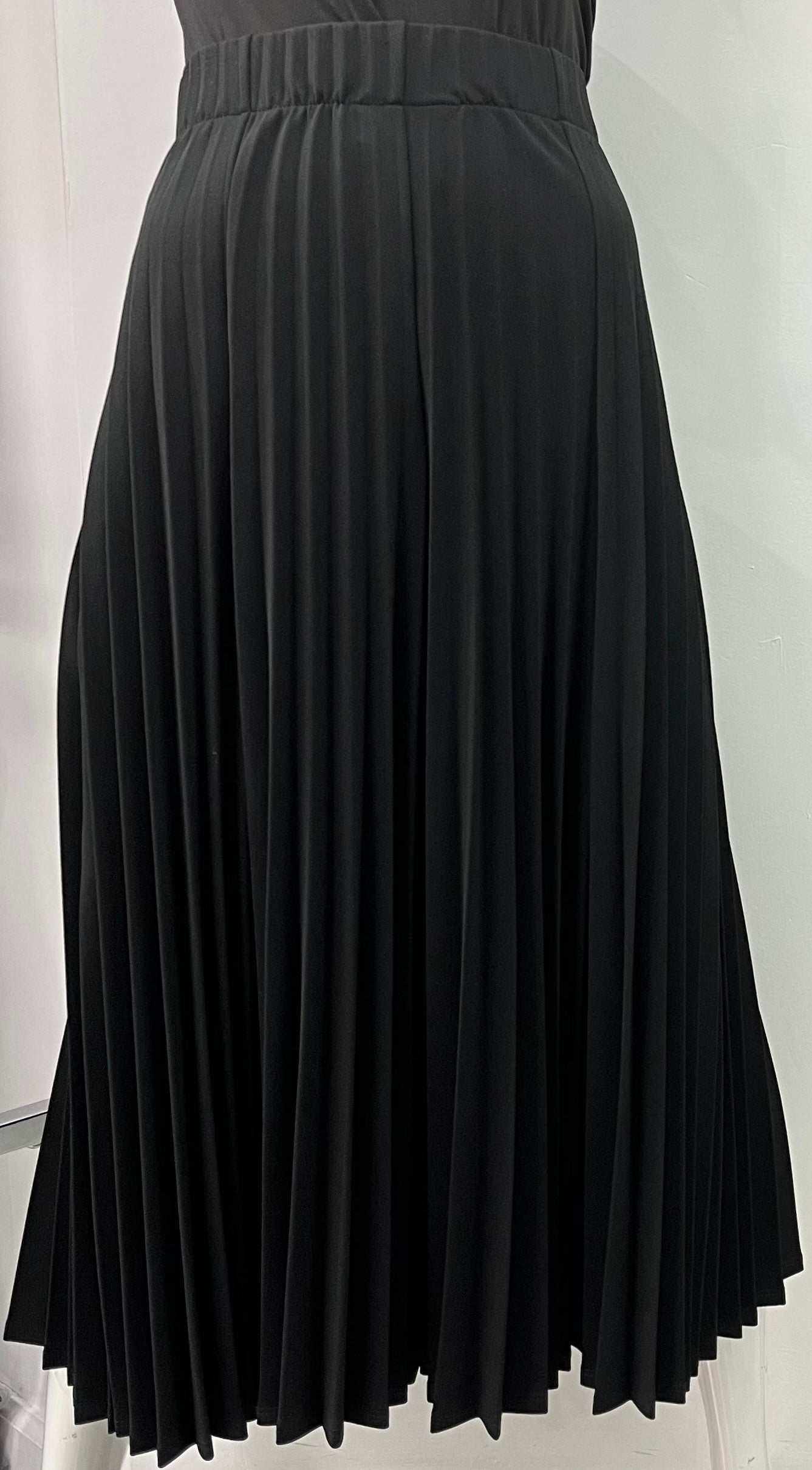 thousand pleat dresses CLASS COLLECTION MESSY PLEATED SKIRT 33 INCHES BLACK – and One Skirts Cocktail Attire for Men fluid drape that extends smocked 1st birthday Color:Pink Hollywood