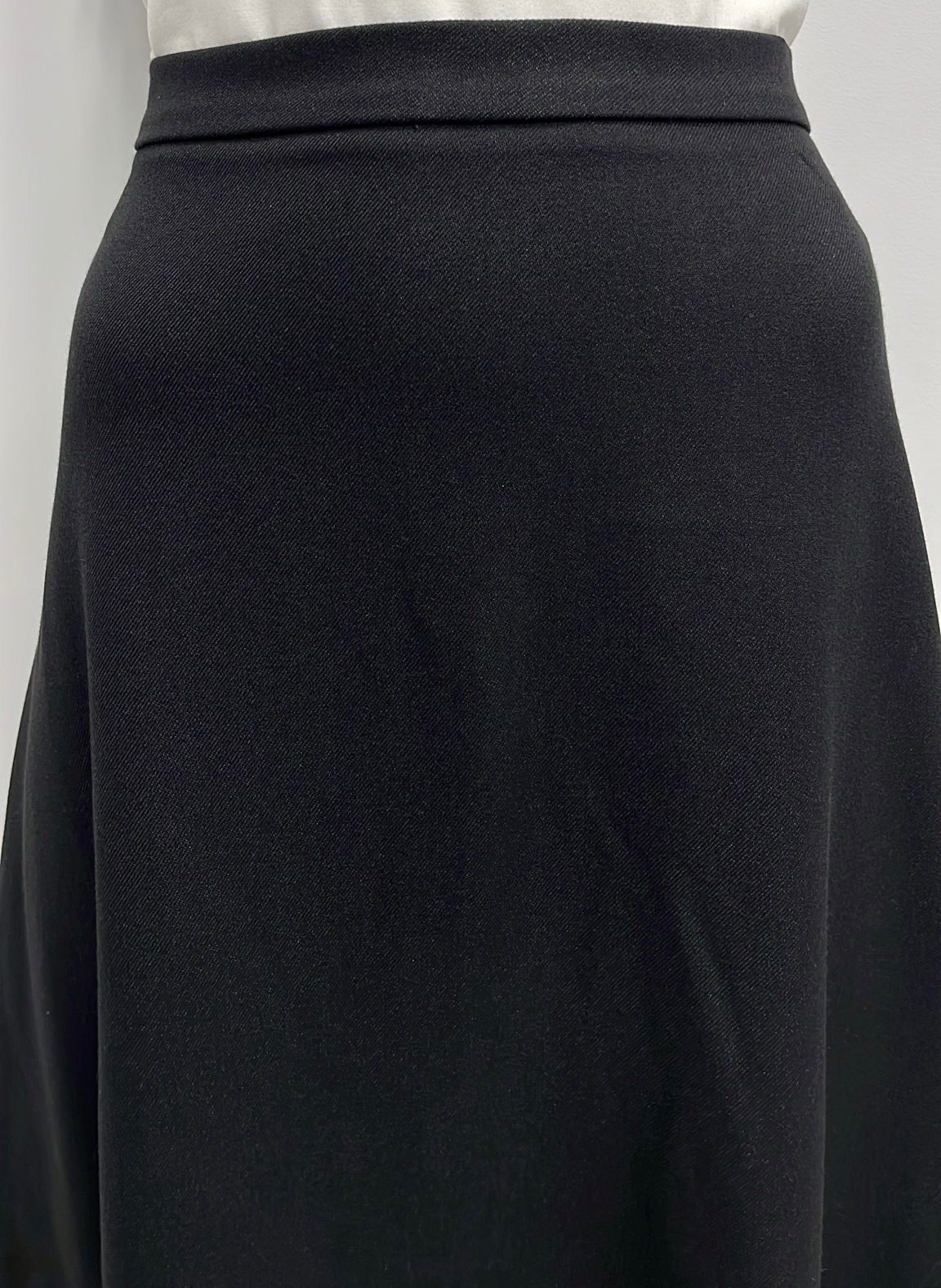 ERMANNA CASUAL A-LINE WOOLY SKIRT-MIDI BLACK