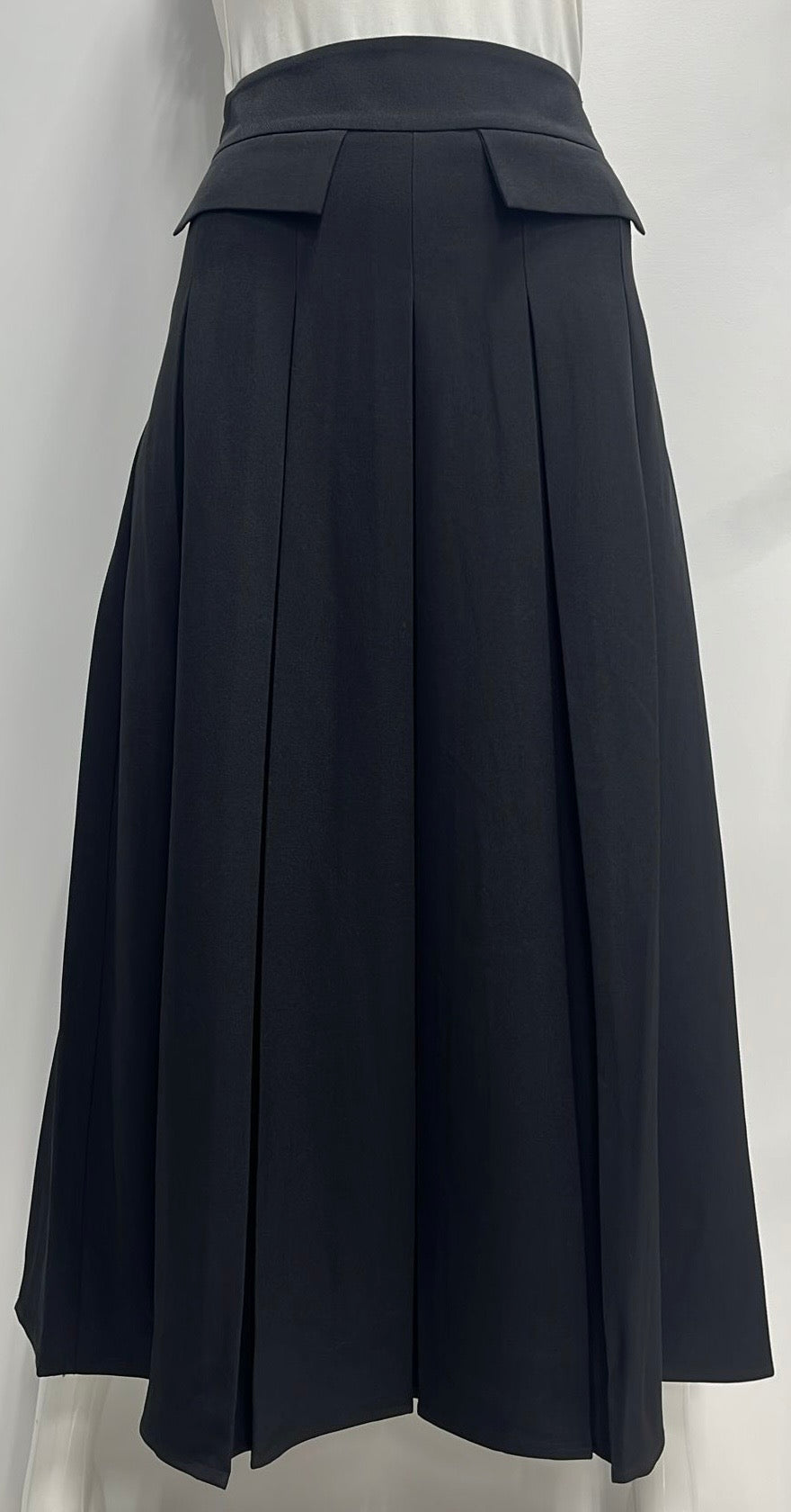 WEAR AND FLAIR BOX PLEATED SKIRT W FLAPS-MIDI BLACK
