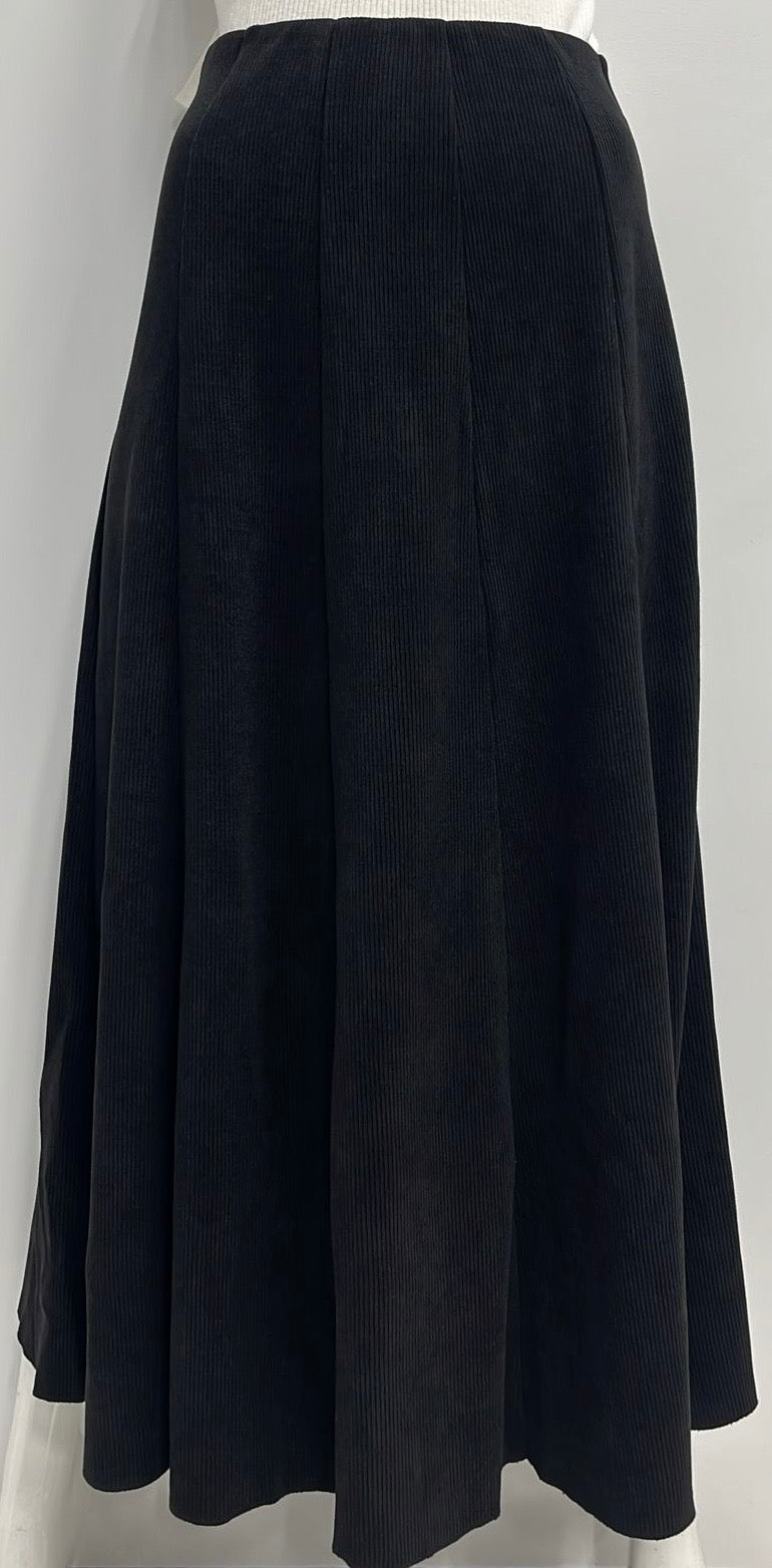 MYSTERY CORDUROY PANELED SKIRT-MIDI BLACK