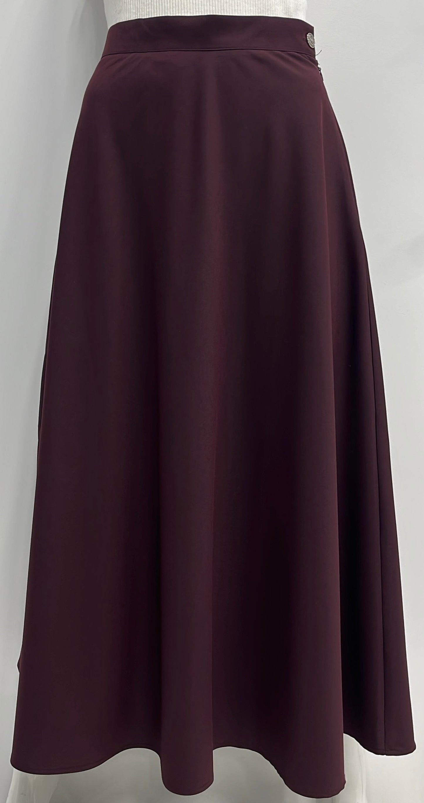 WEAR AND FLAIR BASIC NEW FLAIRY SKIRT W SIDE BUTTON-MIDI BURGUNDY