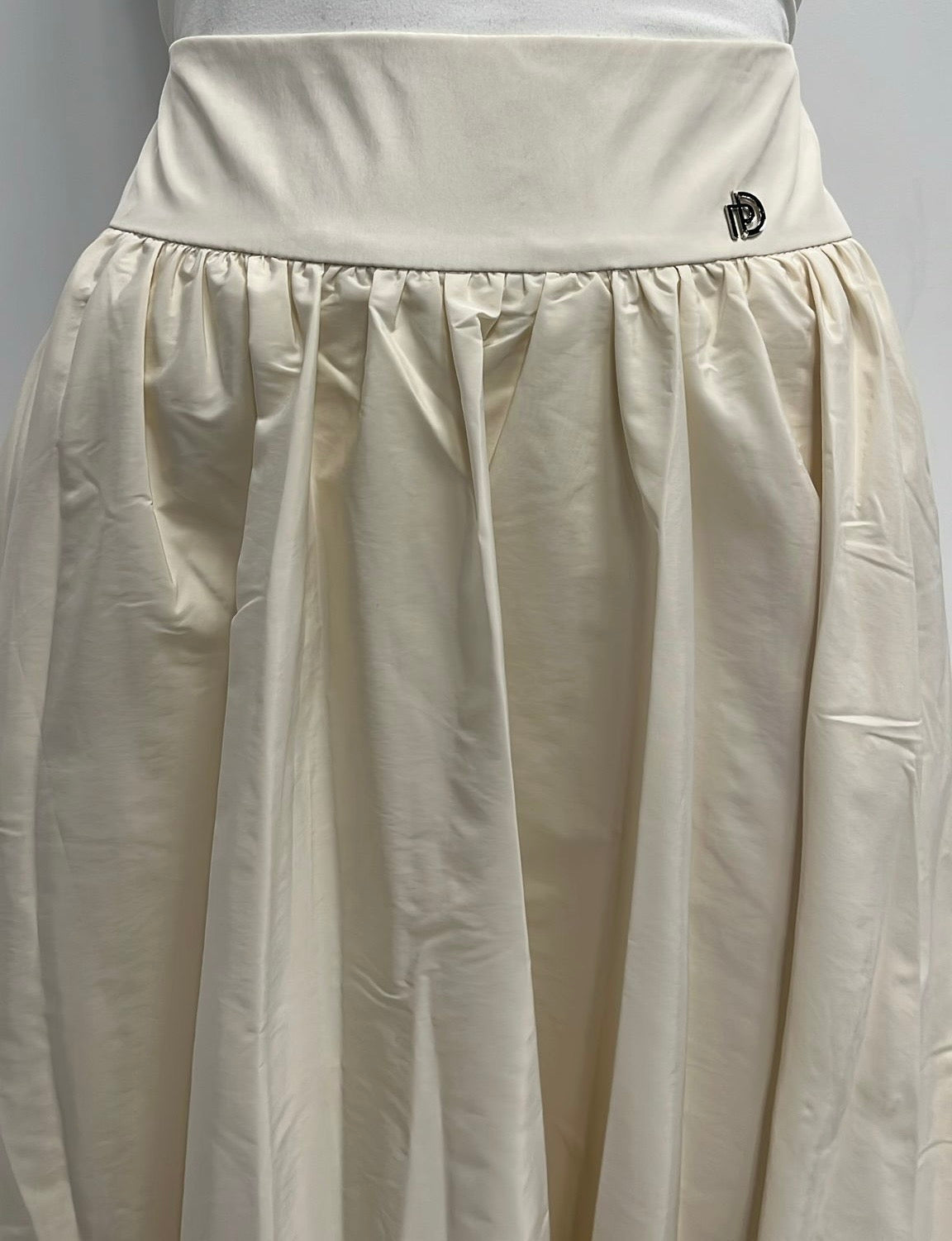 PEODE DESIGN TAFFETA CIRCLE SKIRT-MIDI IVORY