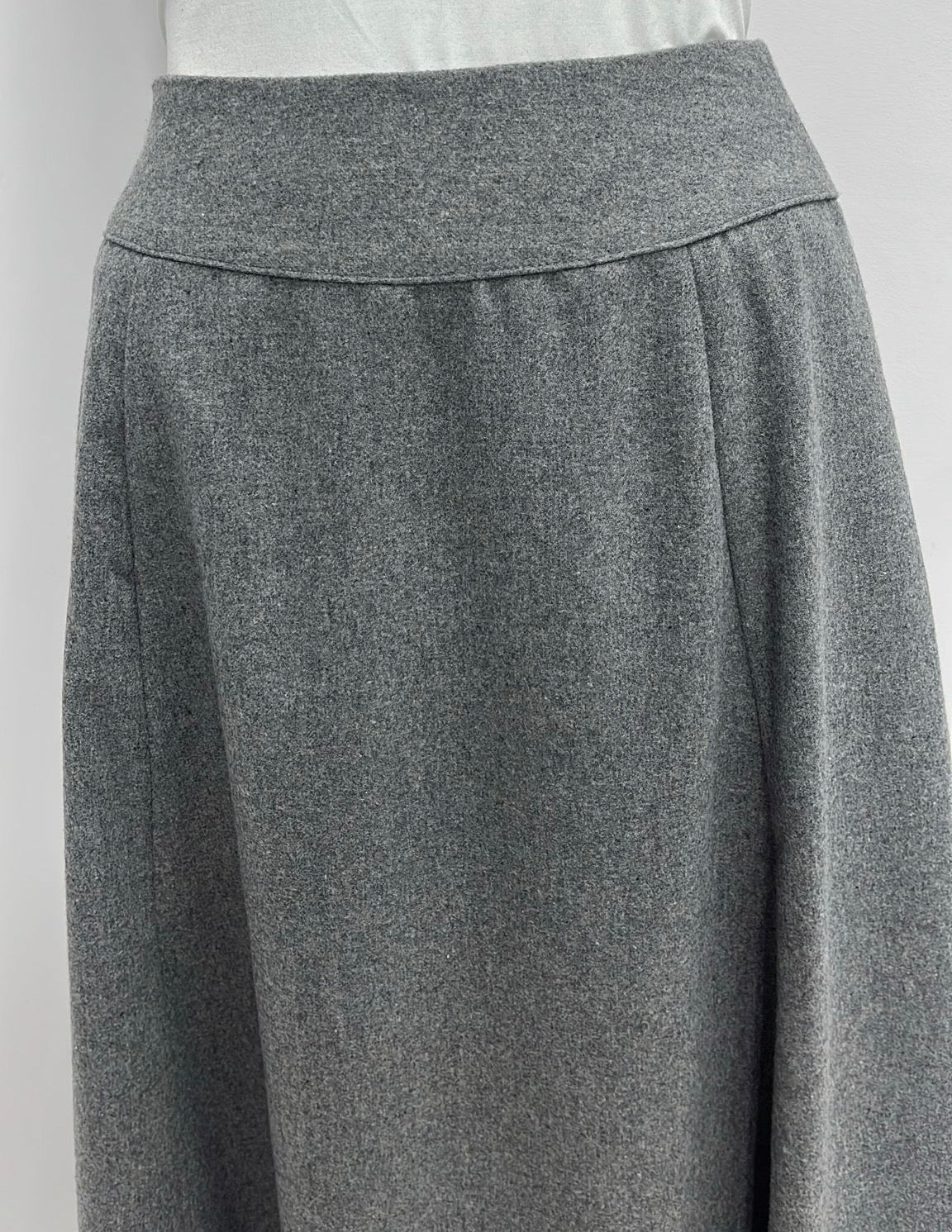CLASS COLLECTION WOOLY A-LINE SKIRT W SEAMS-MIDI GREY