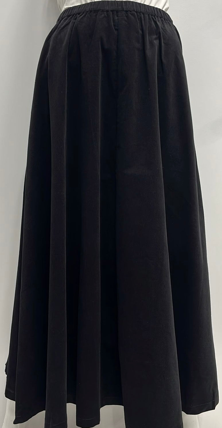 WEAR AND FLAIR A-LINE CORDUROY SKIRT W STRETCHED WAISTBAND-MIDI BLACK