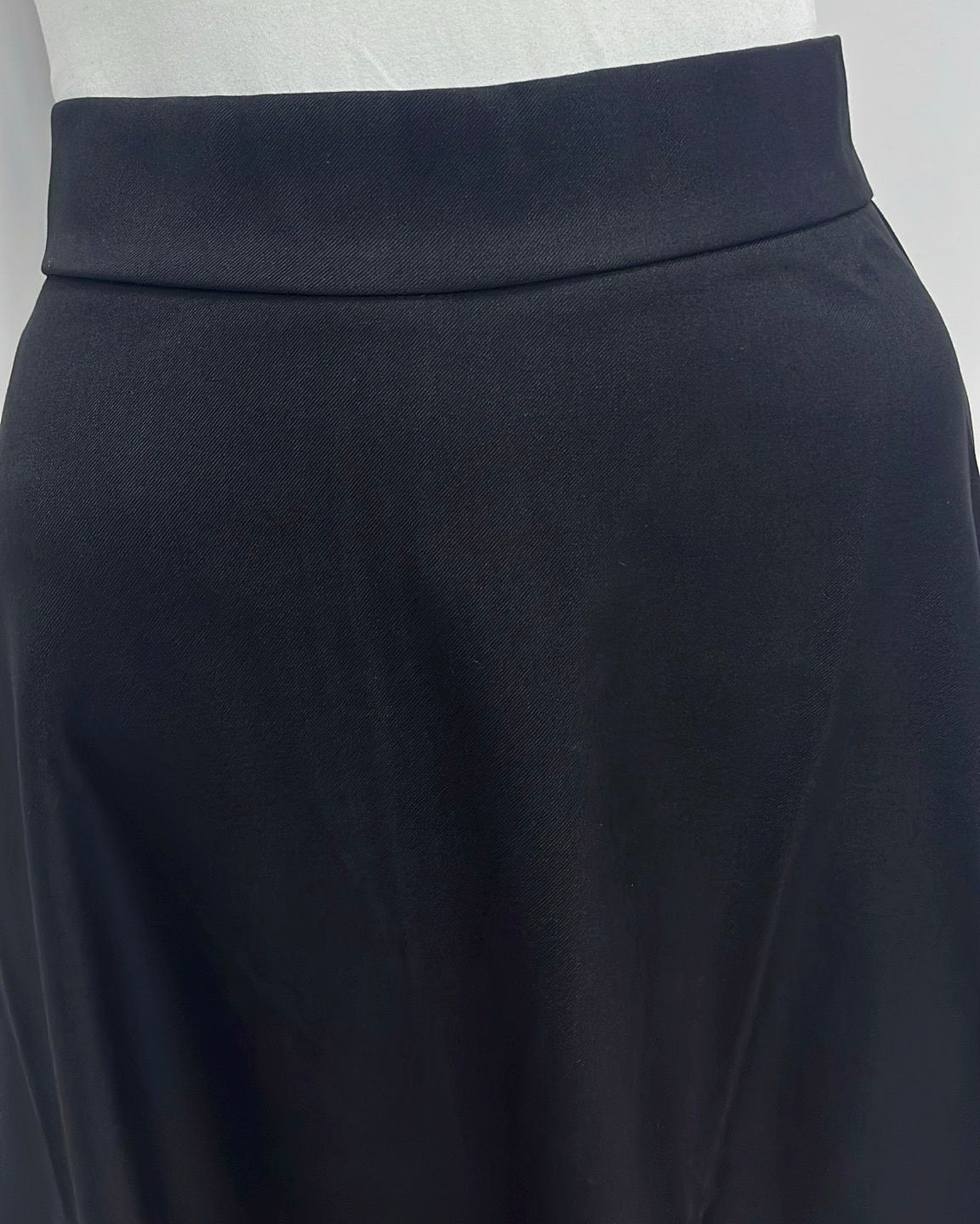 MYSTERY BASIC FLAIRY SKIRT-MIDI BLACK