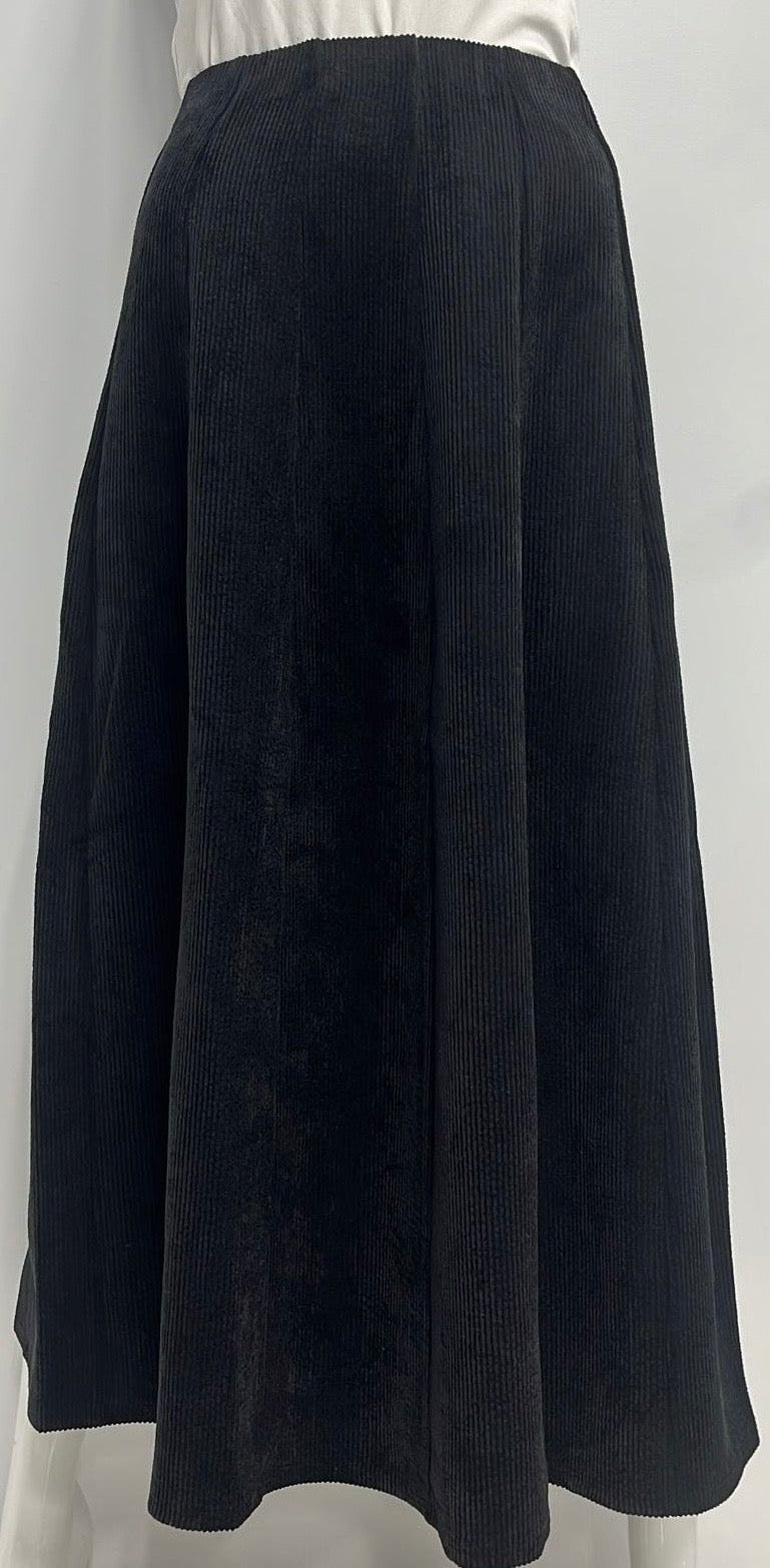 ALINE APPAREL PANELED CORDUROY SKIRT-MIDI BLACK