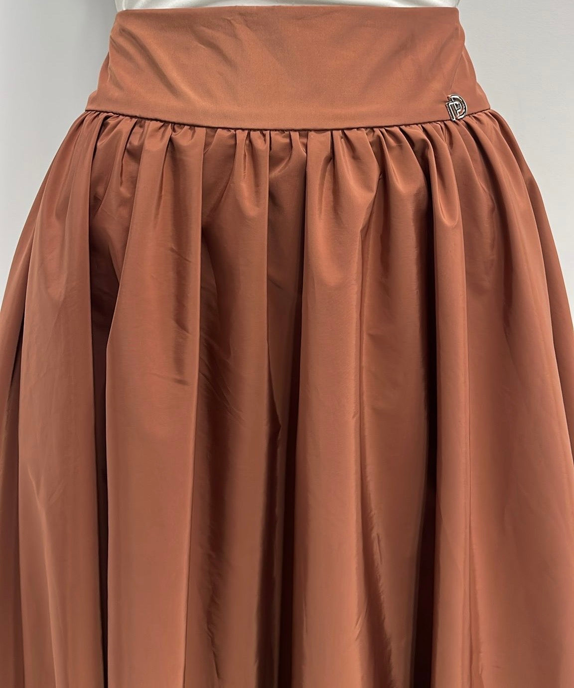 PEODE DESIGN TAFFETA CIRCLE SKIRT-MIDI RUST