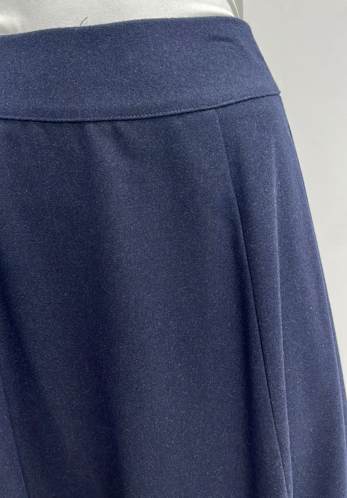 CLASS COLLECTION WOOLY A-LINE SKIRT W SEAMS-MIDI NAVY