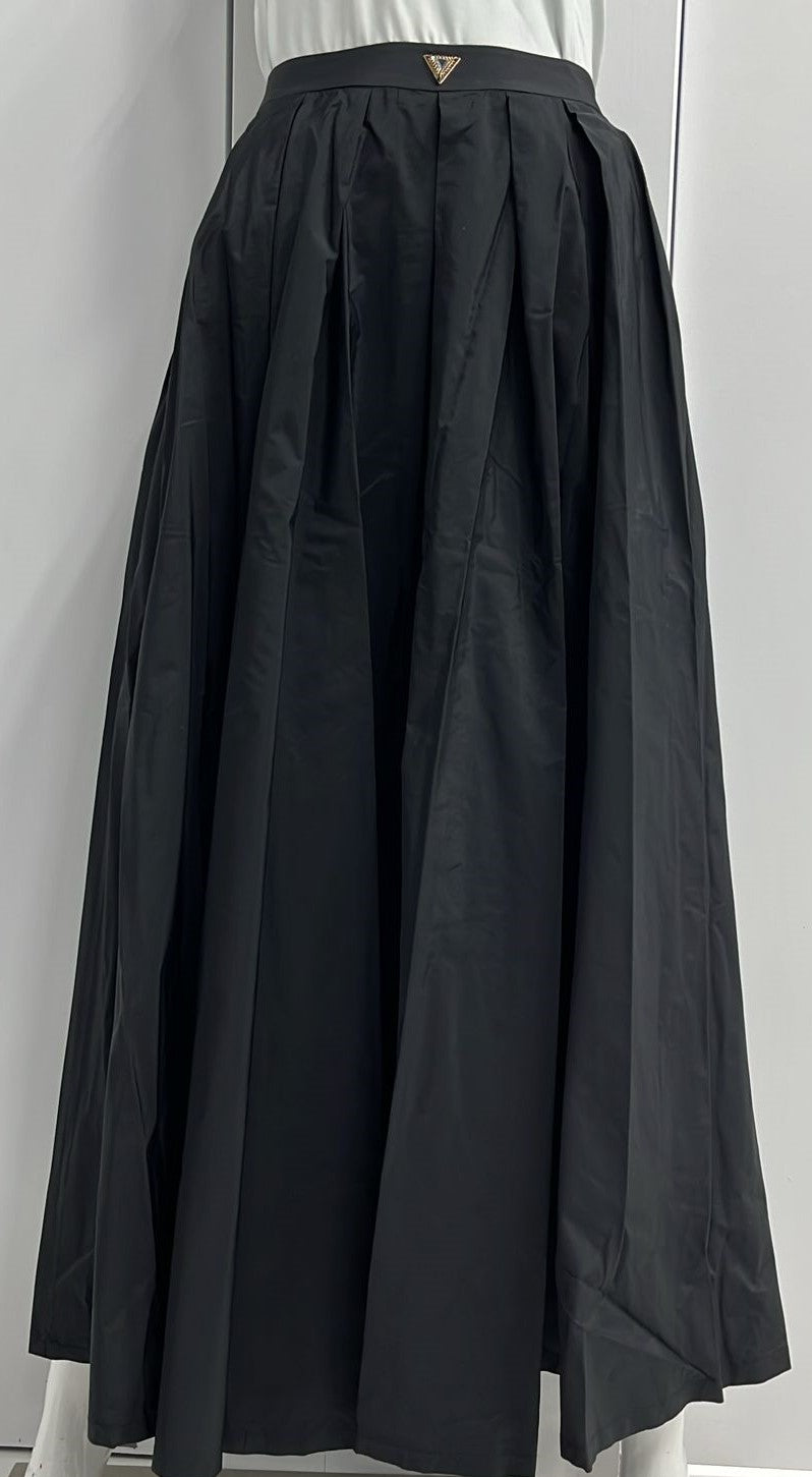 CELINAS TAFETTA PLEATED SKIRT W CENTER ACCENT-MIDI BLACK