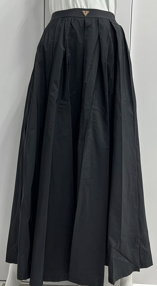 CELINAS TAFETTA PLEATED SKIRT W CENTER ACCENT-MIDI BLACK