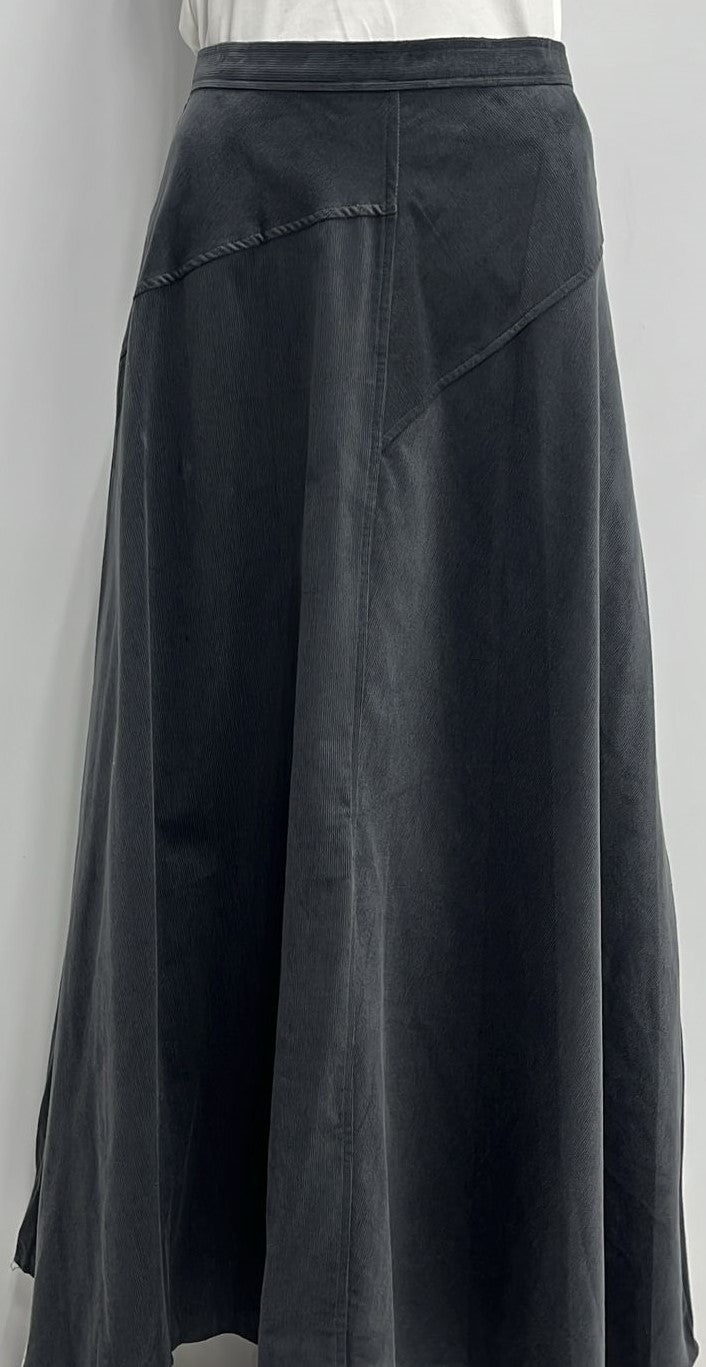 MYSTTE CORDUROY SKIRT W DETAILED SEAMS-MAXI GREY