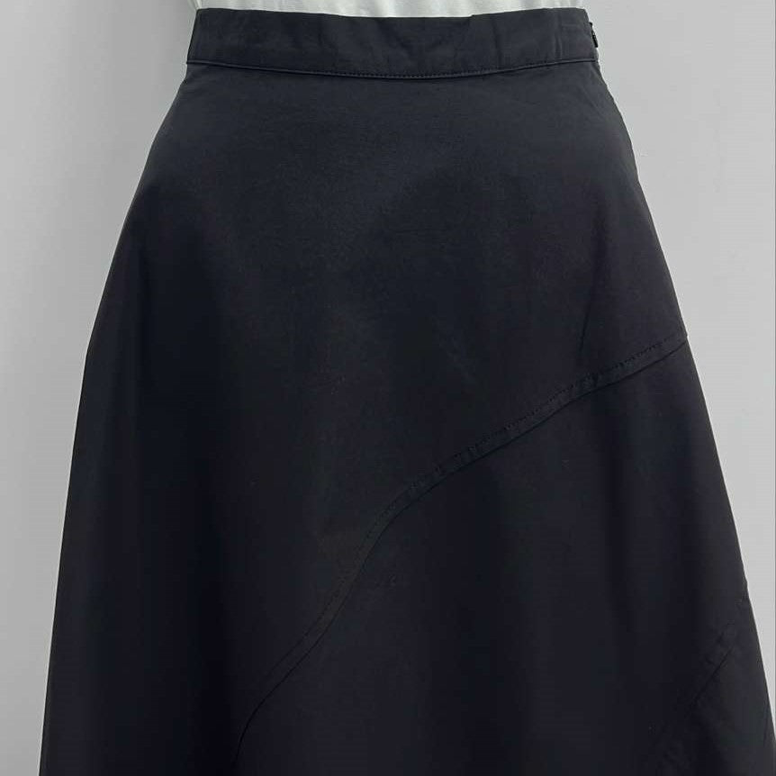 MYSTTE A-LINE SKIRT W DIAGONAL SEAMS-MAXI BLACK