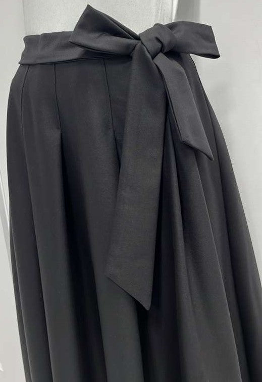 WEEKEND FLARED SUITING SEWN DOWN PLEATS SKIRT W BOW-MIDI BLACK