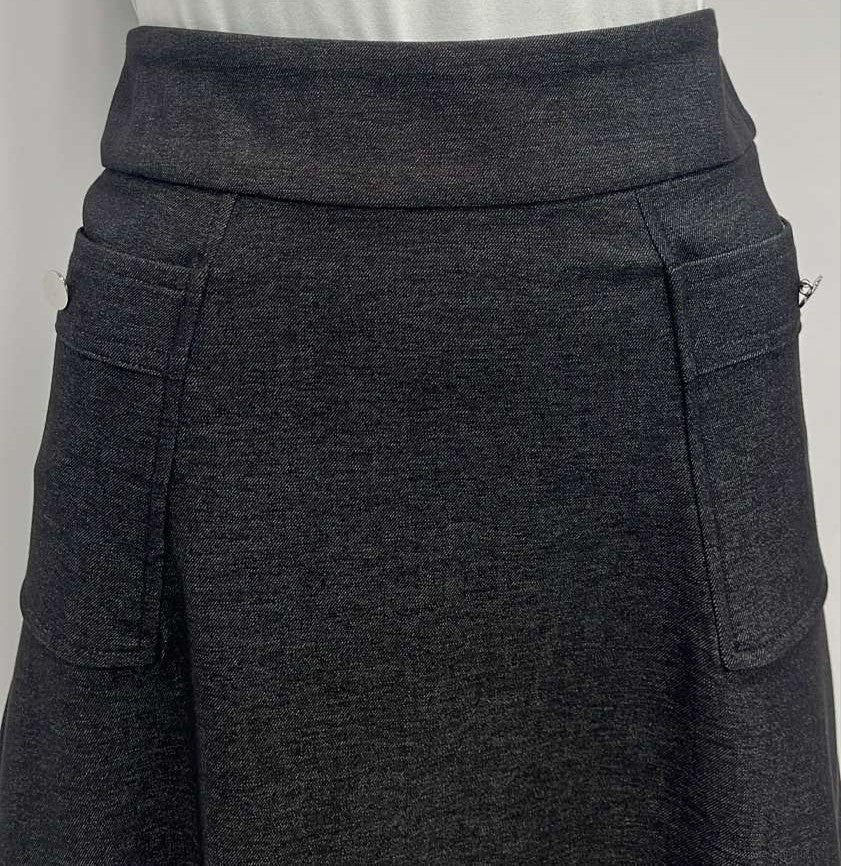 MYSTERY A-LINE SKIRT W FRONT POCKETS & BUTTON-MIDI BLACK DENIM