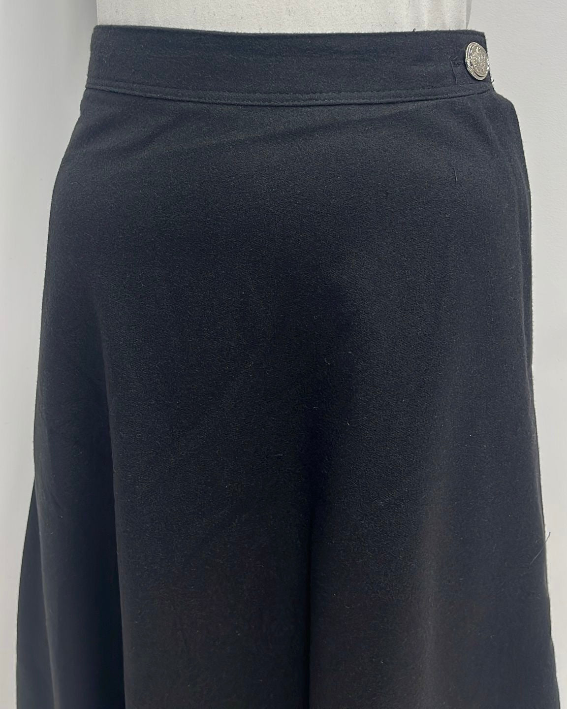 NYC.FACTORY. A-LINE WOOL SKIRT W SIDE BUTTON & ZIPPER-MIDI N/A