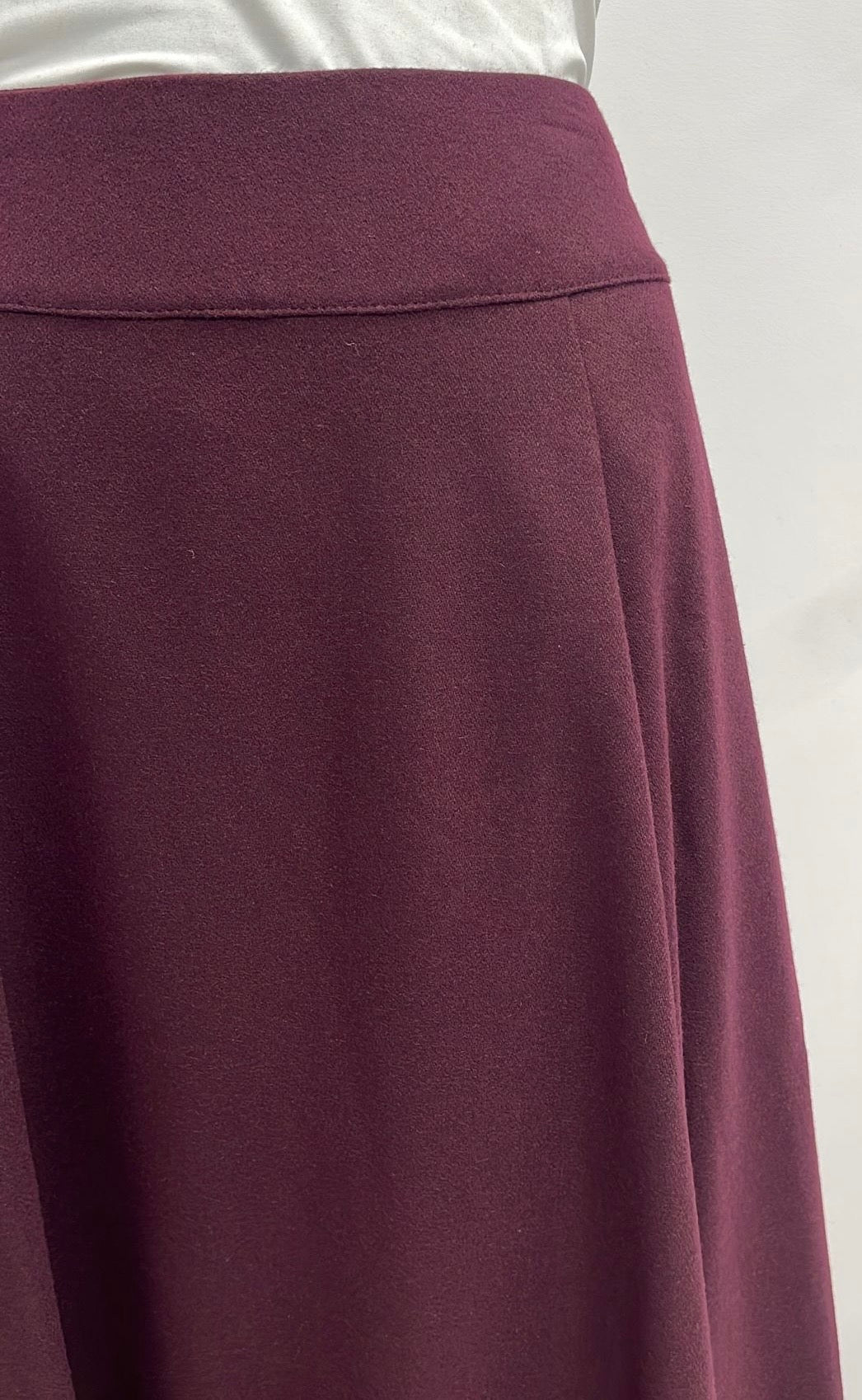 CLASS COLLECTION WOOLY A-LINE SKIRT W SEAMS-MIDI BURGUNDY